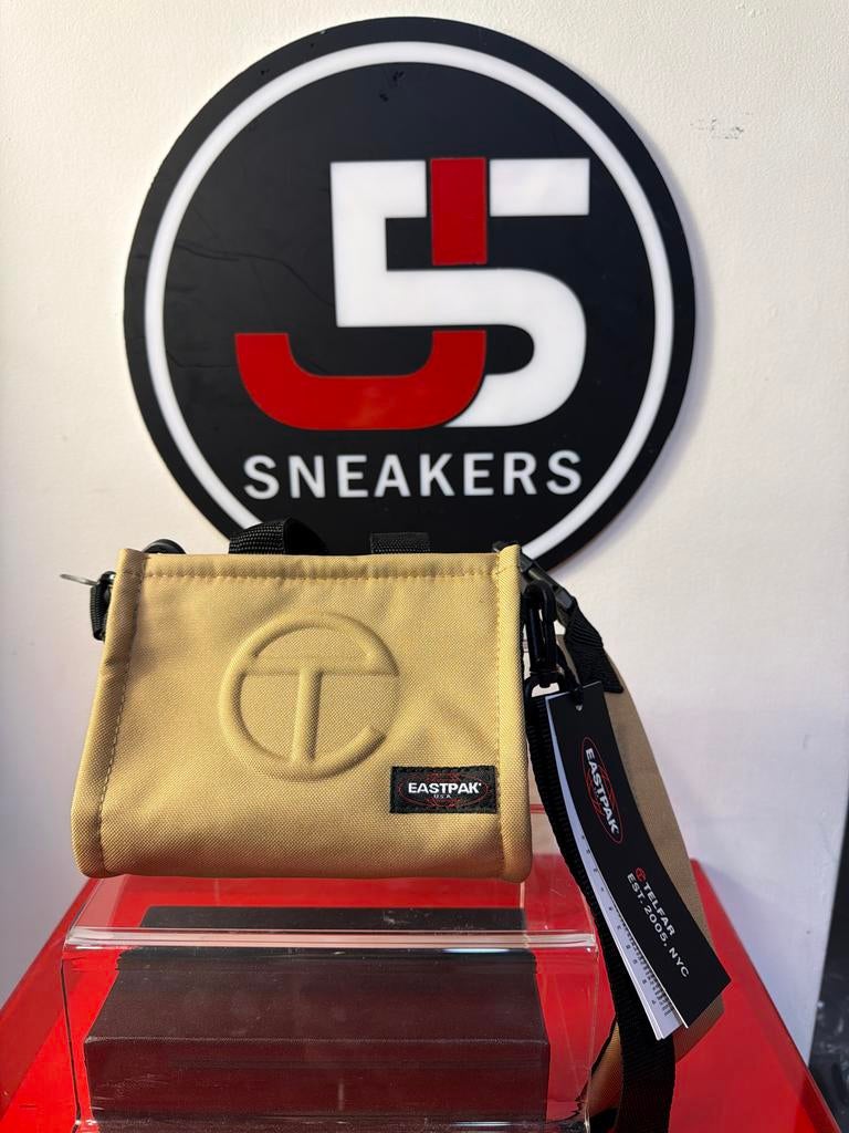 telfar x eastpack bag, Ophalen of Verzenden, Nieuw, Beige