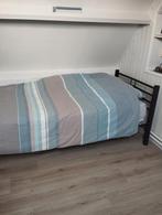 Eenpersoonsbed - Metalen Frame, Huis en Inrichting, Ophalen, 90 cm, Eenpersoons, Zo goed als nieuw