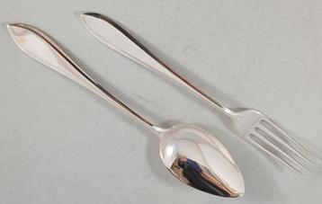 Kindercouvert Puntfilet antiek 835 zilver beschikbaar voor biedingen