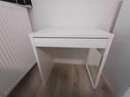 Ikea micke bureau, Huis en Inrichting, Ophalen, Zo goed als nieuw
