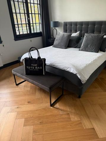 Karwei Pien Bankje - Antraciet beschikbaar voor biedingen