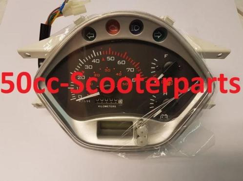 Kilometerteller unit Agm Vx50 / Btc Riva Euro4 136067, Motoren, Tuning en Styling, Ophalen of Verzenden