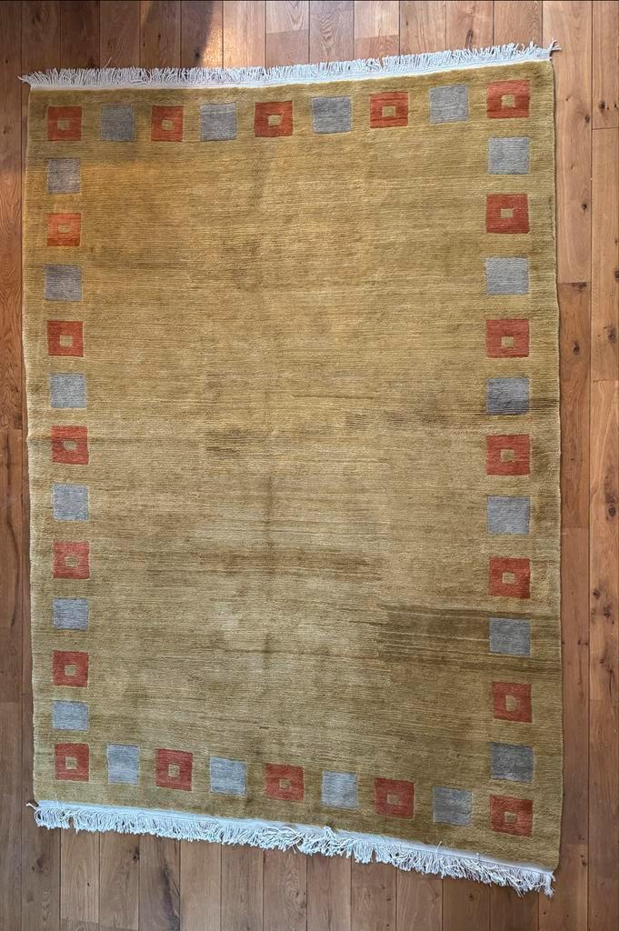 Tibetaans Handgeknoopt Kleed, Huis en Inrichting, Stoffering | Tapijten en Kleden, Zo goed als nieuw, 150 tot 200 cm, 200 cm of meer