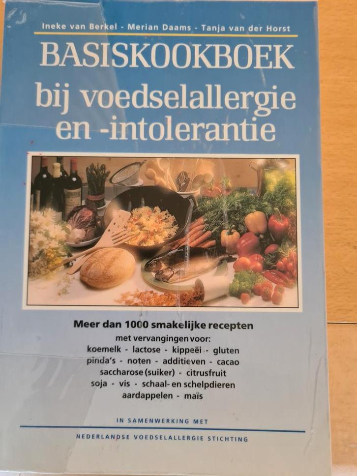 Basiskookboek bij Voedselallergie, Boeken, Kookboeken, Zo goed als nieuw, Voorgerechten en Soepen, Hoofdgerechten, Tapas, Hapjes en Dim Sum