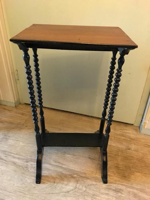 Houten Brocante Antiek bijzettafel / Haltafeltje., Antiek en Kunst, Antiek | Meubels | Tafels, Ophalen