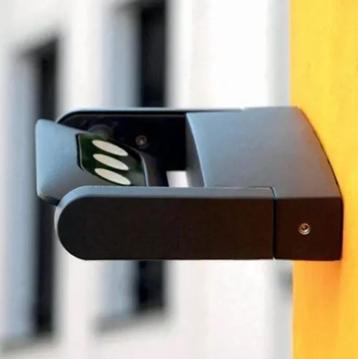 Stijlvolle Elstead Sigmund Wandlamp – Grafiet beschikbaar voor biedingen