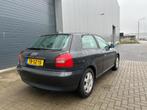 Audi A3 1.6i Ambiente NAP APK, Gebruikt, Zwart, Handgeschakeld, 48 €/maand