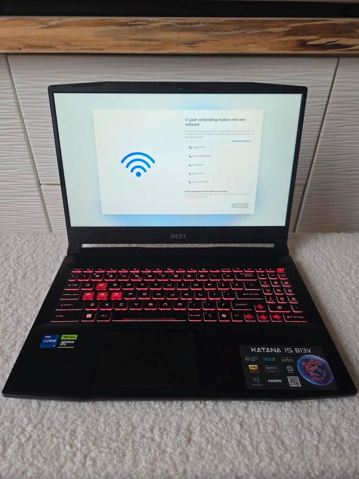 Msi Katana 15 B13vgk-2032nl, Computers en Software, Windows Laptops, Zo goed als nieuw, 15 inch, SSD, 2 tot 3 Ghz, 16 GB, Qwerty