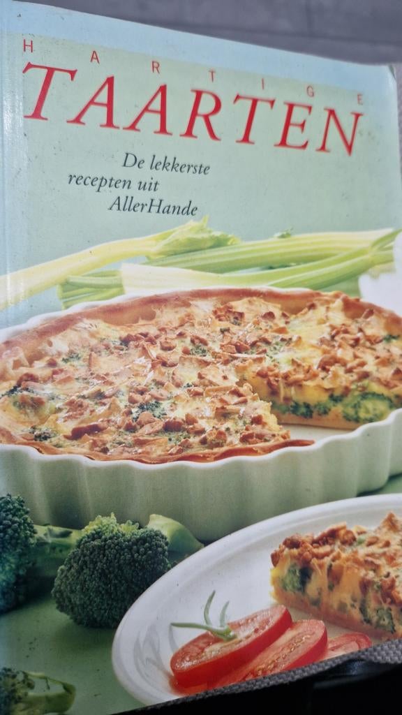 Hartige Taarten - Allerhande recepten, Boeken, Kookboeken, Ophalen, Zo goed als nieuw, Hoofdgerechten, Europa