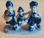 Vintage porseleinen beeldje van Boeren familie Rauenstein, Ophalen of Verzenden, Zo goed als nieuw, Mens
