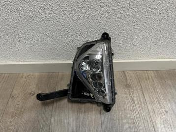 Toyota Prius XW50 linker mistlamp links beschikbaar voor biedingen