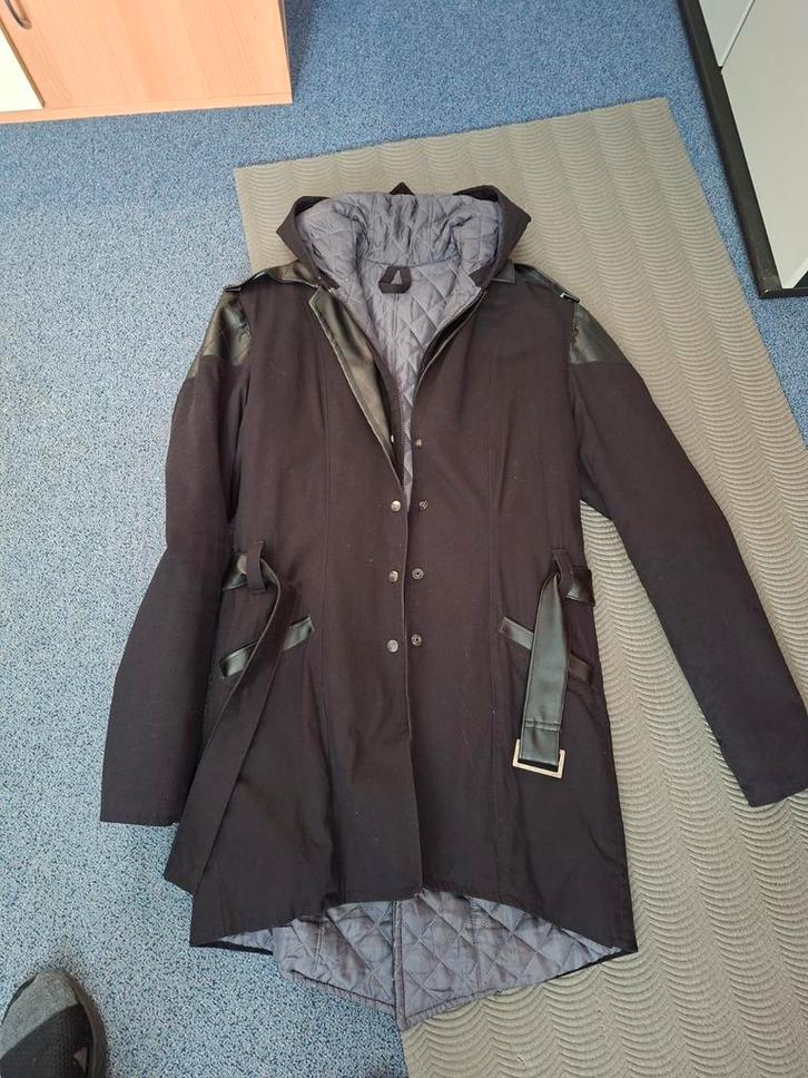 Assassin's Creed Geïnspireerde Jas - Maat L, Kleding | Heren, Jassen | Winter, Zo goed als nieuw, Maat 52/54 (L), Zwart, Ophalen of Verzenden