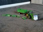 Te koop SIKU John Deere trekker met Duitse zijkieper, Hobby en Vrije tijd, Ophalen, Gebruikt, Tractor of Landbouw, SIKU