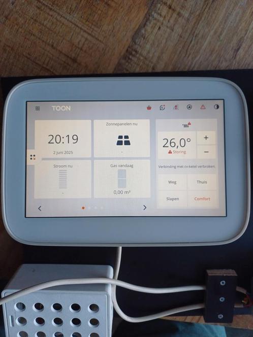 Toon 2 thermostaat geroot abonnement vrij voor zonnepanelen, Doe-het-zelf en Verbouw, Thermostaten, Zo goed als nieuw, Ophalen of Verzenden