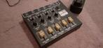 MM 80 micro mixer 4 channel stereo jaren '80 ? met adapter, Ophalen, Zo goed als nieuw, Minder dan 5 kanalen
