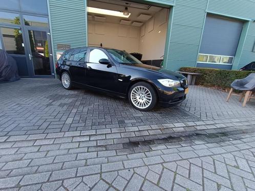 BMW 3-Serie 2.0 318 I Touring 2007 Zwart, Auto's, BMW, Bedrijf, 3-Serie, Benzine, C, Stationwagon, Handgeschakeld, Origineel Nederlands