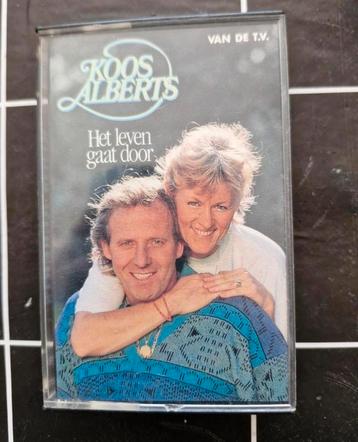 Cassettebandje Koos Alberts beschikbaar voor biedingen