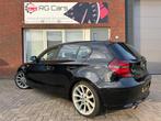 BMW 1-serie 118i / Airco / Leder / PDC / 17 inch / 5DRS, Auto's, BMW, 1-Serie, Achterwielaandrijving, Huisgarantie, Met garantie (alle)