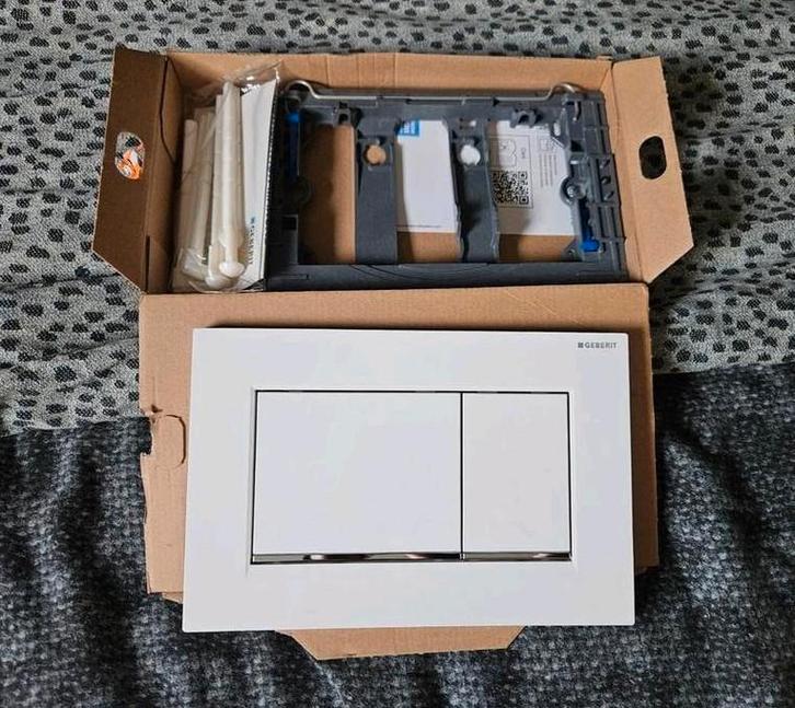 Geberit Sigma20 / Sigma30 Bedieningspaneel - Wit/Chroom, Doe-het-zelf en Verbouw, Sanitair, Nieuw, Toilet, Chroom, Glas, Ophalen of Verzenden