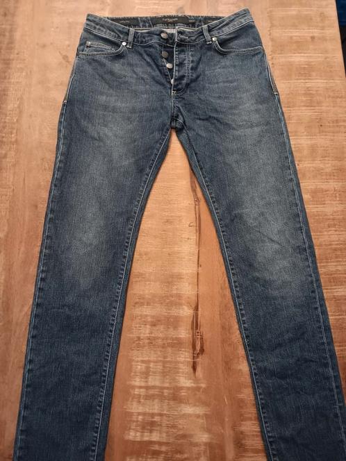 Cavallaro Napoli Fresco Denim Spijkerbroek W32/L34, Kleding | Heren, Spijkerbroeken en Jeans, Zo goed als nieuw, W32 (confectie 46) of kleiner