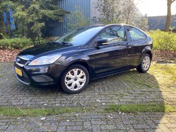 Ford Focus 1.4 Trend Airco Cruise Trekhaak Nieuwe Apk 