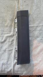 A1768600000 Mercedes A. W176  knieairbag, Ophalen