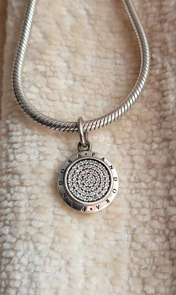 Zgan Originele Pandora ketting + hanger  beschikbaar voor biedingen