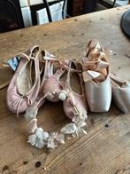 Diverse oude ballet schoentjes en pakje, Antiek en Kunst, Curiosa en Brocante, Ophalen of Verzenden
