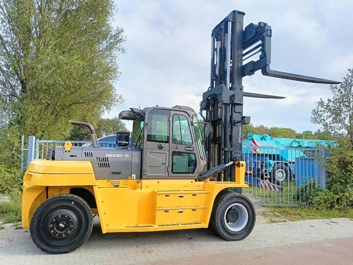 Hyundai 160 D-9 heftruck forklift stapler 16 ton CE, Zakelijke goederen, Machines en Bouw | Heftrucks en Intern transport, Heftruck