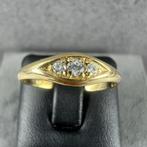 Gouden Ring | 14k | 1,52g | bandring 3 zirkonia |18 | 398930, Gebruikt, Ophalen of Verzenden, 17 tot 18, Dame