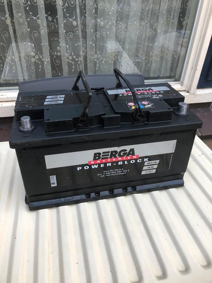 BERGA 100Ah GOEDE ACCU/STARTACCU/BATTERIJ/AUTO/BUSJE, Auto-onderdelen, Accu's en Toebehoren, Nieuw, Ophalen of Verzenden