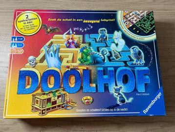 Doolhof Jubileum Editie Glow in the Dark Bordspel beschikbaar voor biedingen