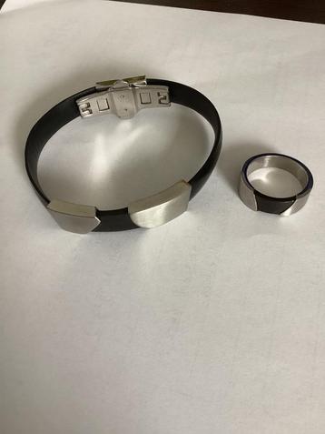 SIERADEN DIVERS beschikbaar voor biedingen