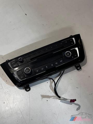 BMW F36 AUDIO BEDIENINGSPANEEL - 6832880-02 beschikbaar voor biedingen