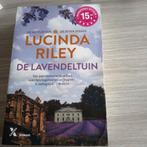 Lucinda Riley - De lavendeltuin, Lucinda Riley, Ophalen of Verzenden, Zo goed als nieuw, Nederland