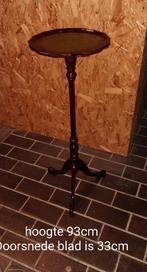 Oude bijzettafel met groen leer inleg, Huis en Inrichting, Tafels | Bijzettafels, Minder dan 55 cm, Gebruikt, Rond, 60 cm of meer