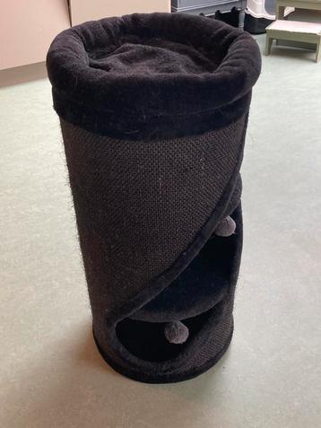 Krabpaal beschikbaar voor biedingen