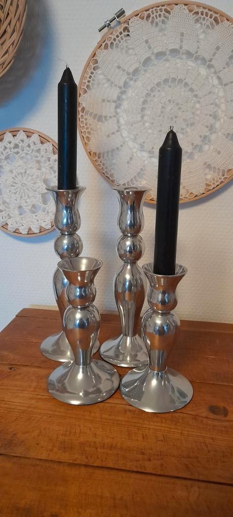 Set van 5 zilverkleurige kandelaars, 3 armige en 4 losse, Huis en Inrichting, Woonaccessoires | Kandelaars en Kaarsen, Zo goed als nieuw