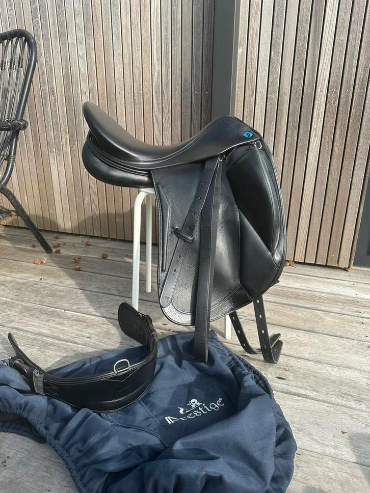 Prestige monza dressuur zadel monoblad, Dieren en Toebehoren, Paarden en Pony's | Zadels, Zo goed als nieuw, Dressuur, Ophalen of Verzenden