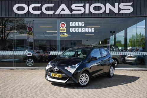 Toyota Aygo 1.0 VVT-i x-play APPLE CARPLAY/ HILL HOLD/ LED, Auto's, Toyota, Bedrijf, Te koop, Aygo, ABS, Achteruitrijcamera, Airbags