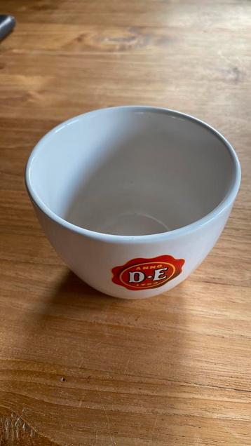 Douwe Egberts mok/ kom . Mosa Maastricht beschikbaar voor biedingen