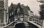 Delft, Achter de Nieuwe Kerk - 1942, Ophalen of Verzenden, 1940 tot 1960, Gelopen, Zuid-Holland