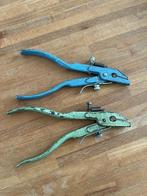 2x ( vintage ?? ) zaag zet tang . Garanto en Fox., Ophalen of Verzenden, Gebruikt