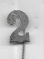 NUMMER 2 SPELD, Ophalen of Verzenden, Gebruikt, Overige onderwerpen, Speldje of Pin