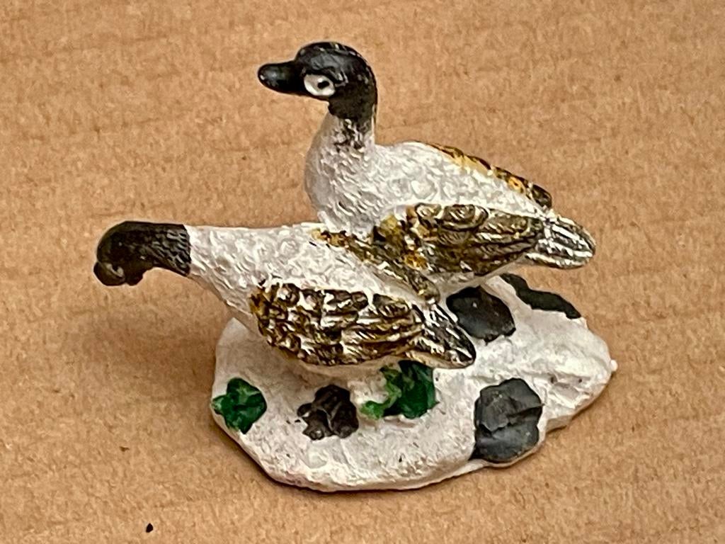 Schattig klein beeldje van twee eenden, Ophalen of Verzenden