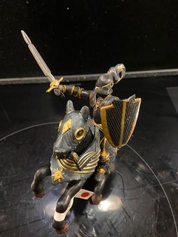 Papo: Zwarte ridder met Vaantje beschikbaar voor biedingen