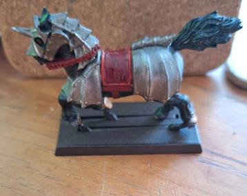 Warhammer Paard Figuurtje 1998 beschikbaar voor biedingen