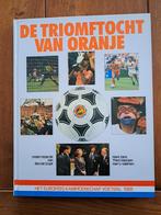 Boek "de Triomftocht van Oranje" EK 1988, Ophalen of Verzenden, Balsport