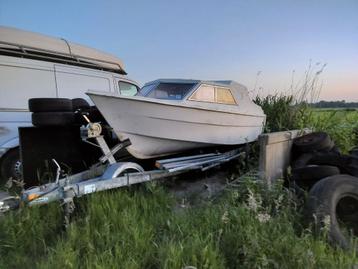 Boot onderdelen  beschikbaar voor biedingen