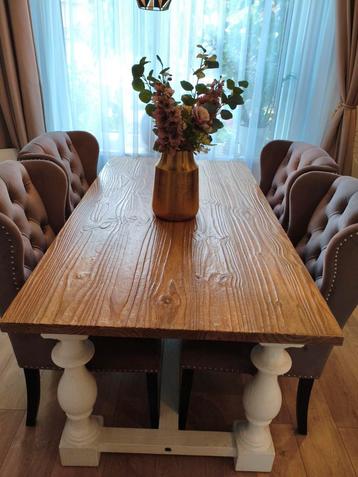 Prachtig eettafel - Landelijke Stijl met 4 stoelen  beschikbaar voor biedingen